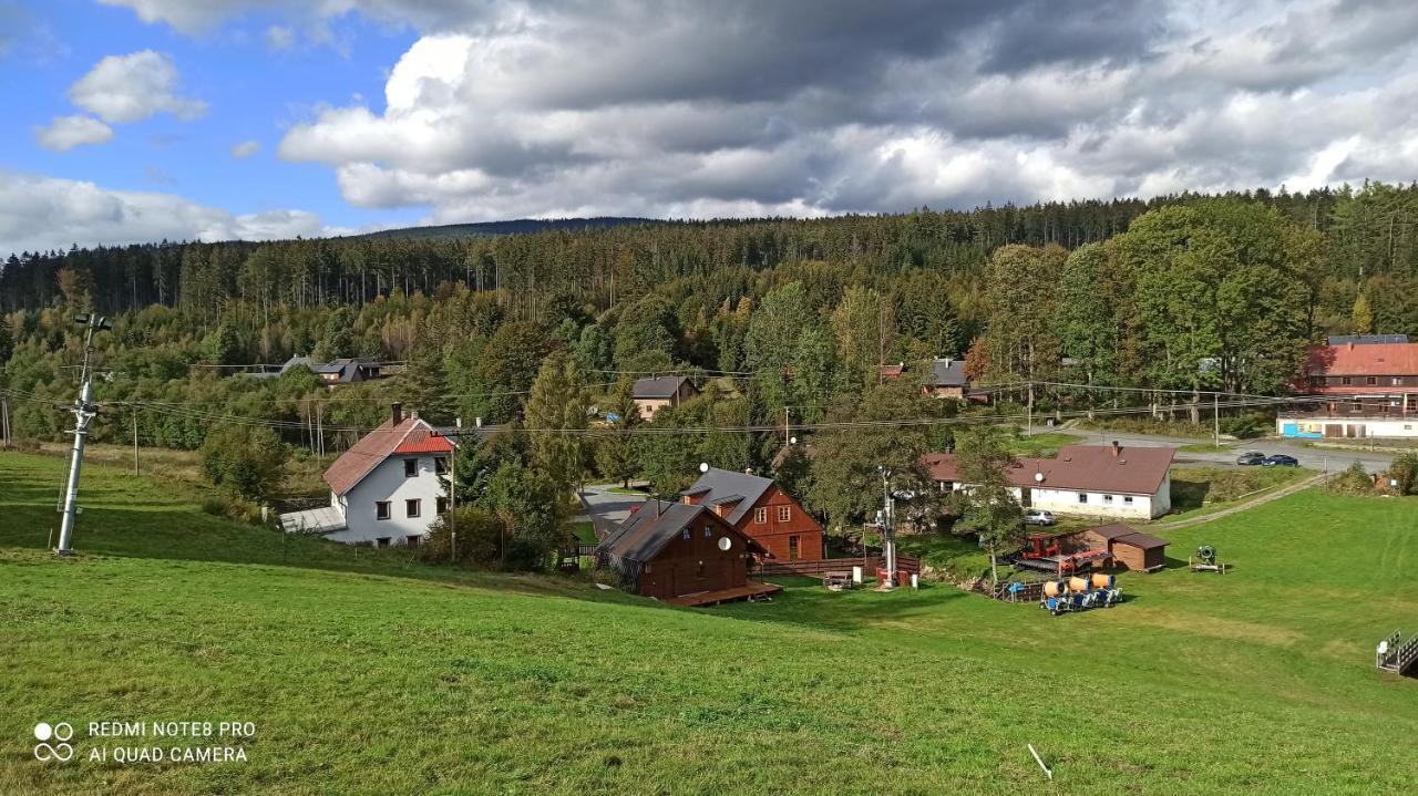 Stara Ves Czech Lodge מראה חיצוני תמונה