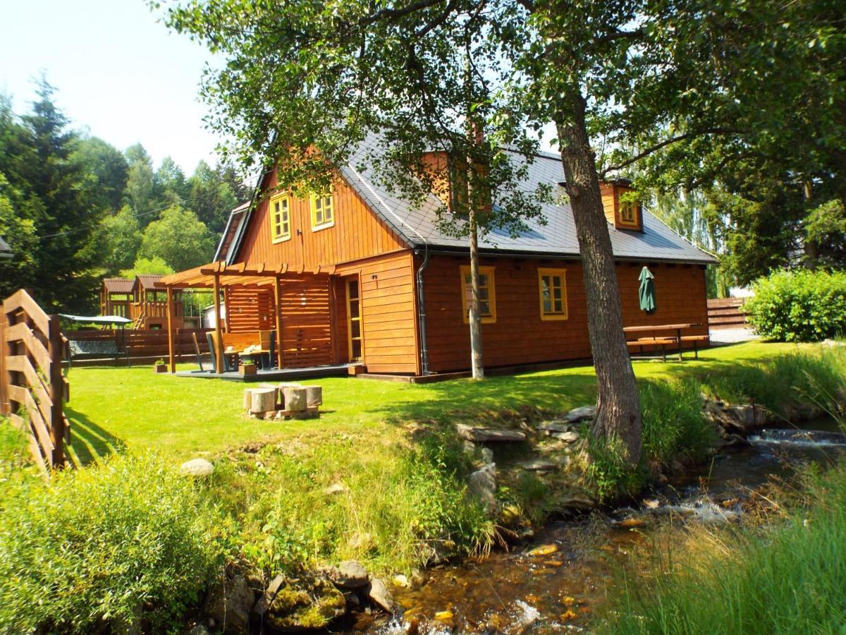 Stara Ves Czech Lodge מראה חיצוני תמונה